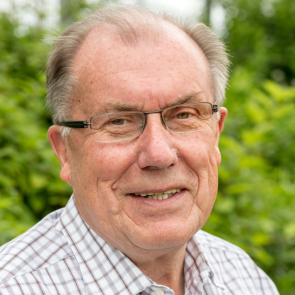  Bernhard Scheller